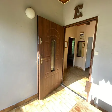 Rozane Wzgorze Rokitki (Legnica)