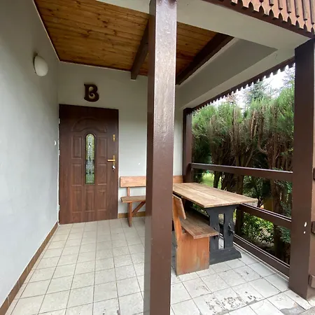 Rozane Wzgorze Ośrodek wypoczynkowy *